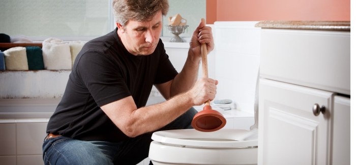 Shower and toilet overflowing